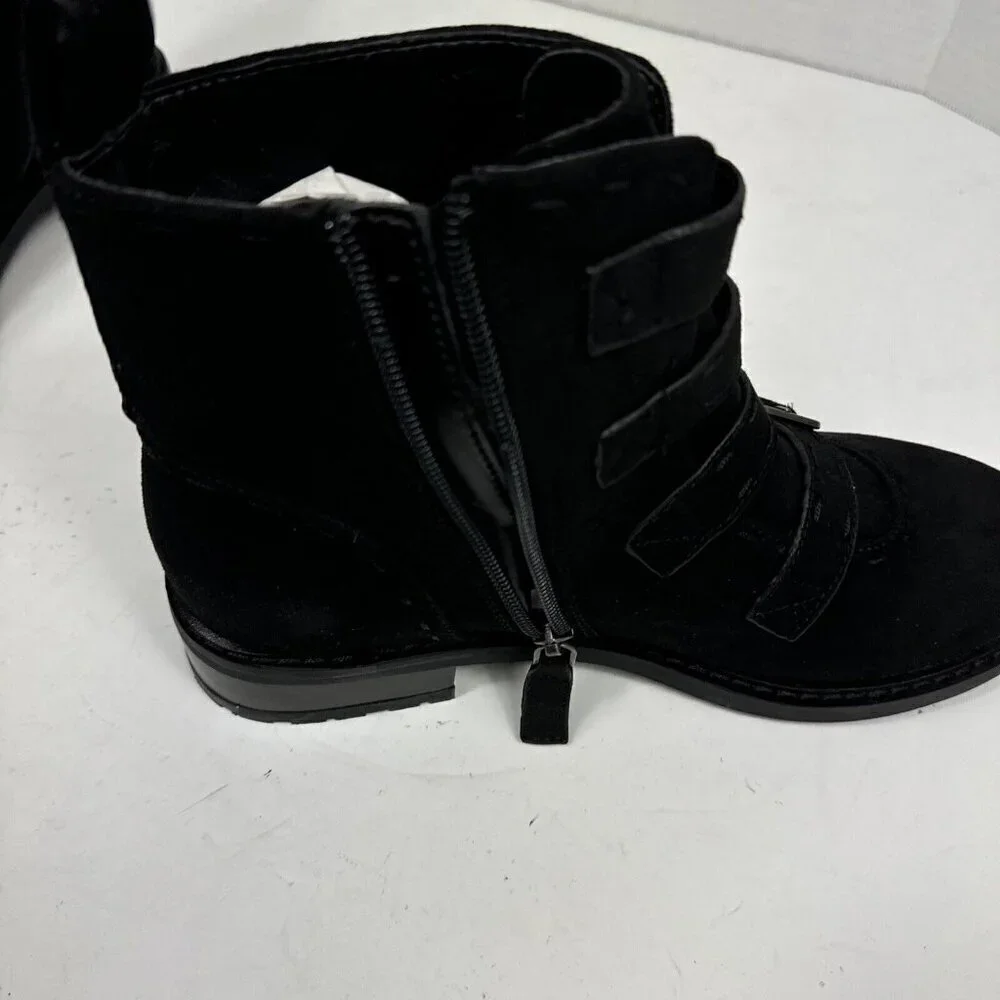 Aerosoles NWOB Arezzo Faux Suede Bootie 7M Black‎ Buckles Lug Low Block  Heel